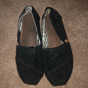 Tom like black lace flats
